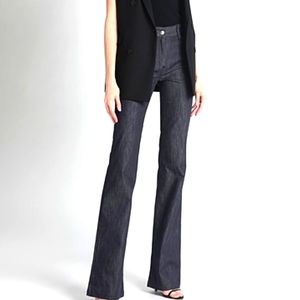 Guess Medium Rise Flare Sonia Fit Jeans, Size 27